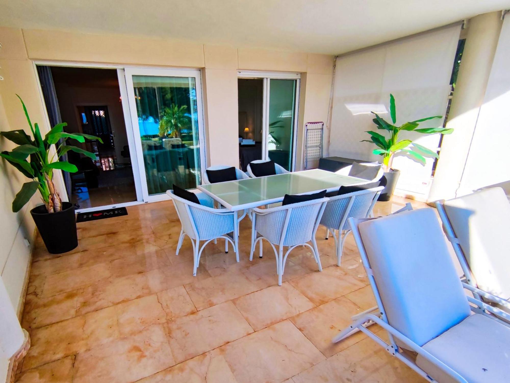 Luxury Frontline Residence Ehhouse إِستيبونا المظهر الخارجي الصورة