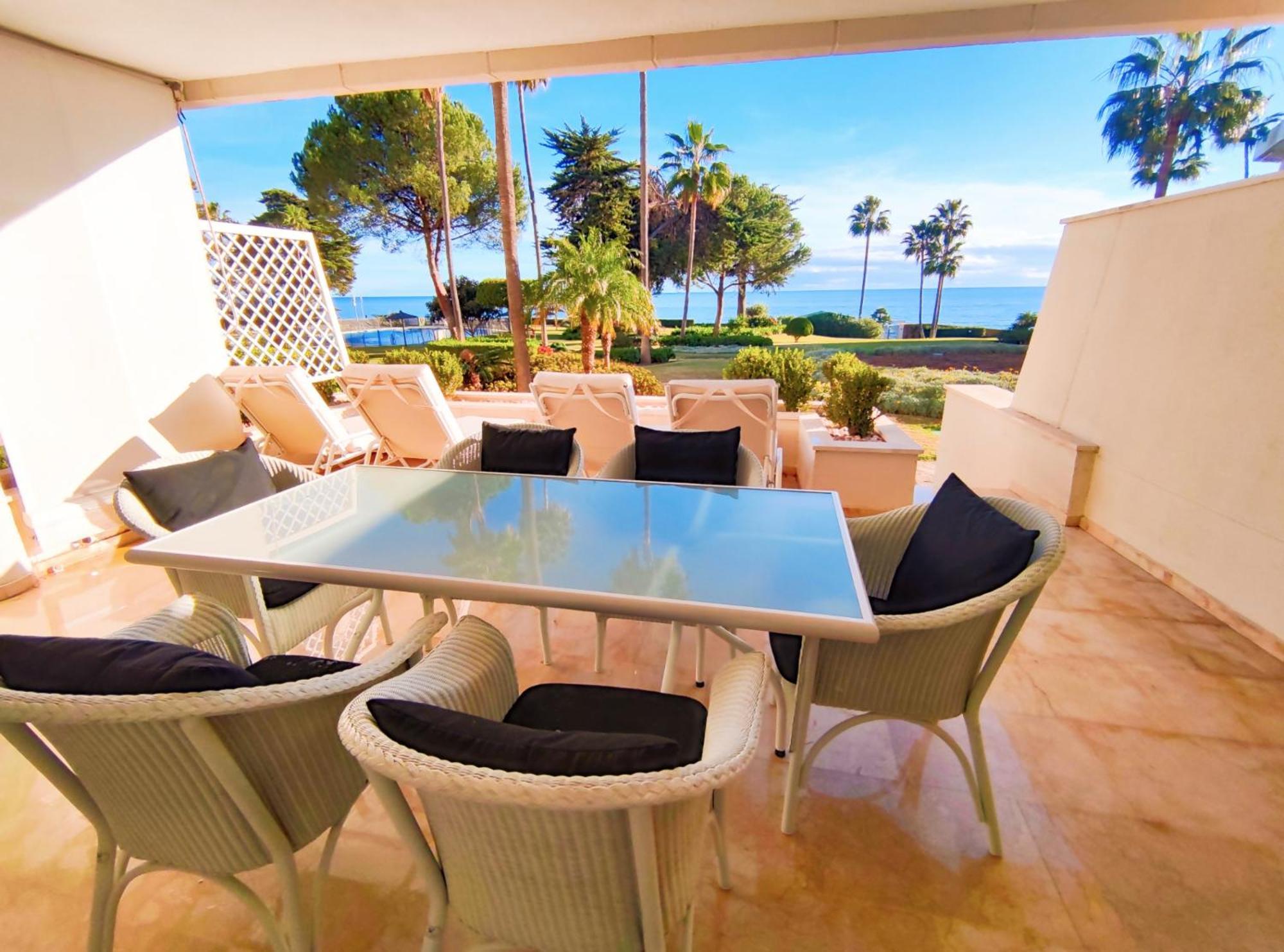 Luxury Frontline Residence Ehhouse إِستيبونا المظهر الخارجي الصورة